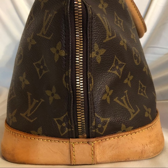 * SOLD* Louis Vuitton Alma - Picture 5 of 7